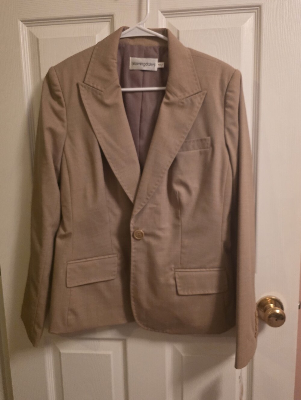 Bloomingdales Tan Single-Button Blazer